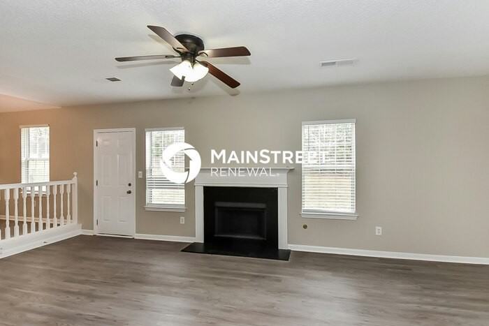 105 Wood Way - Photo 7 of 17