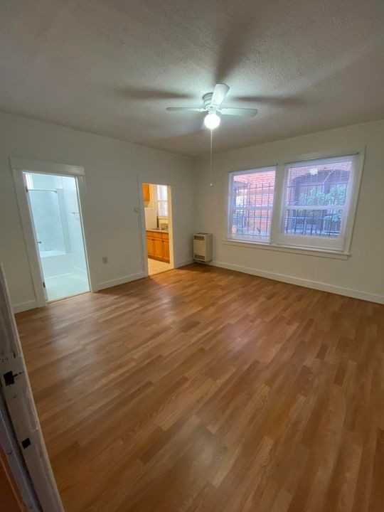 3057 Leeward Avenue, - Photo 2 of 41