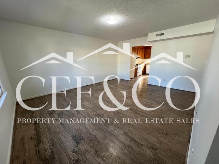 240 Colleen Ct #10B240 - Photo 2 of 11