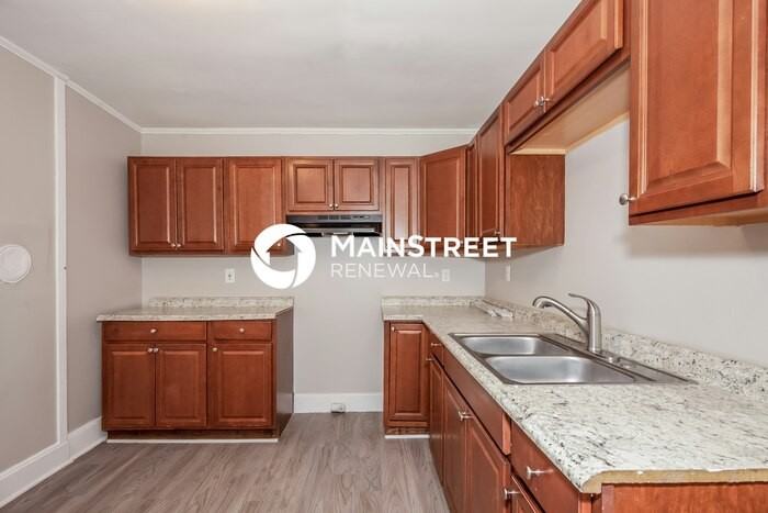 2558 Hemphill St - Photo 6 of 16