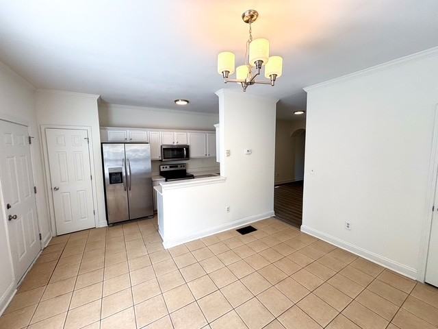 668 Smith St Sw - Photo 5 of 16