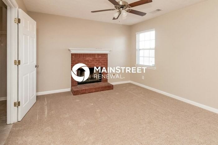 519 Trinity Trl - Photo 2 of 15