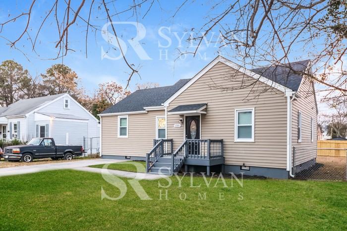 6344 Devonshire Rd - Photo 3 of 16