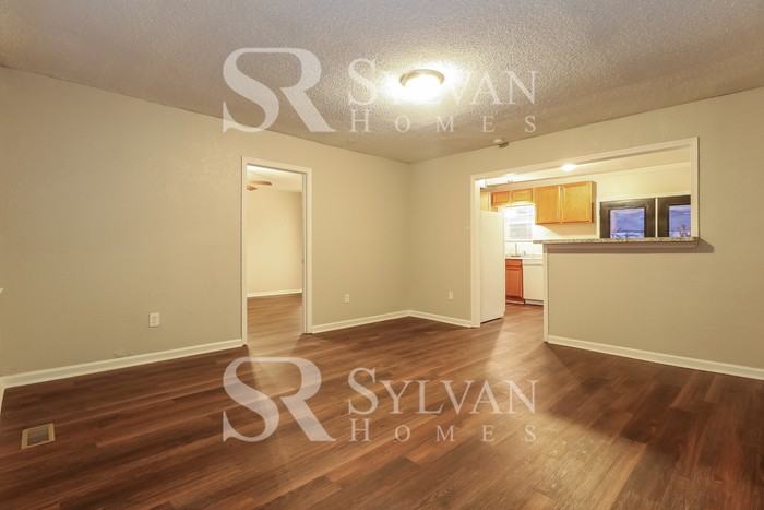 6344 Devonshire Rd - Photo 5 of 16