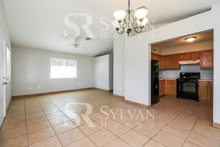 137 E Beech Ave - Photo 6 of 16