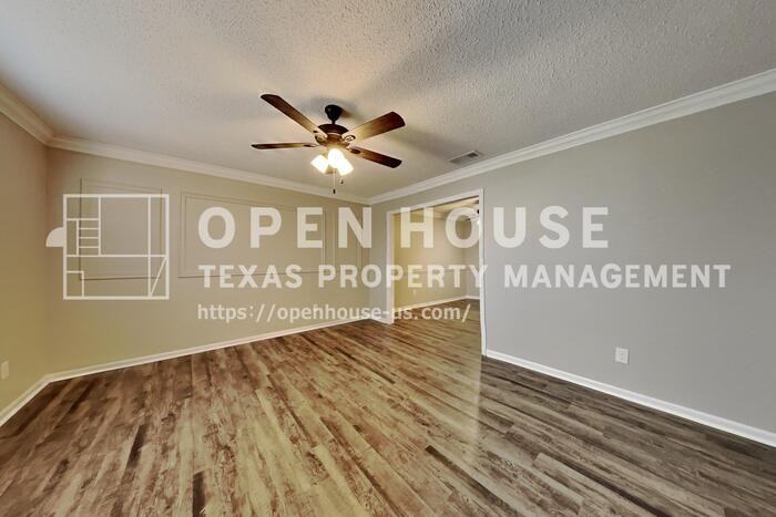 1624 Fuqua Dr - Photo 6 of 23