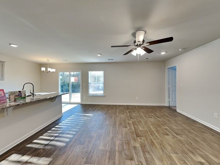 1646 Commendable Ct - Photo 5 of 23