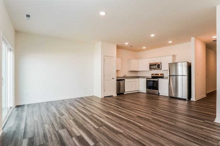 108 N Chubb Rdg - Photo 4 of 16