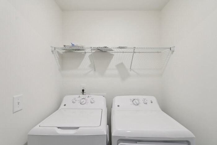 3600 Raven Way Sw - Photo 4 of 21