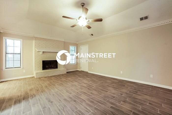 7683 Stonycreek Cv - Photo 3 of 16