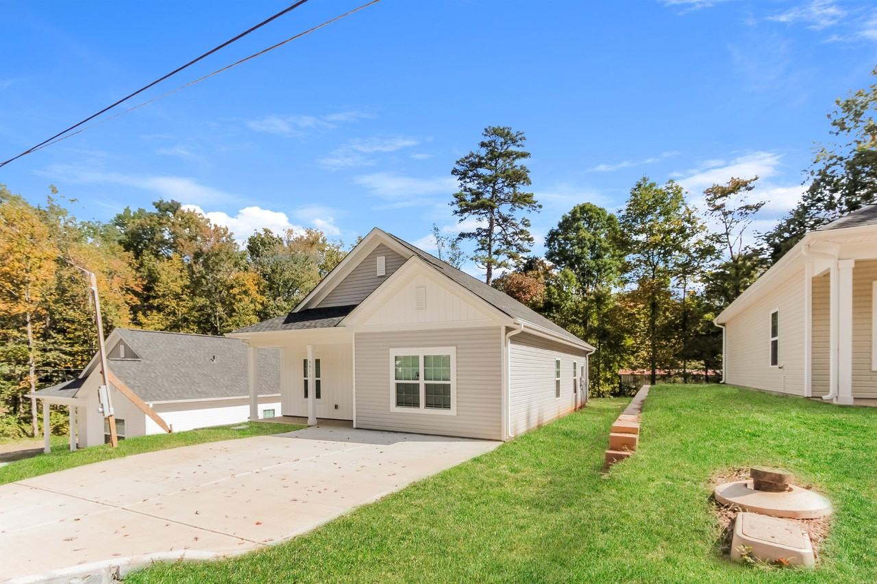 5511 Laborde Ave - Photo 2 of 15