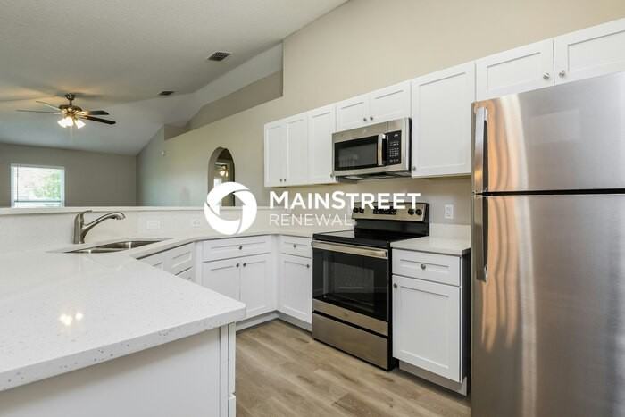 1101 Munster Ct - Photo 6 of 17