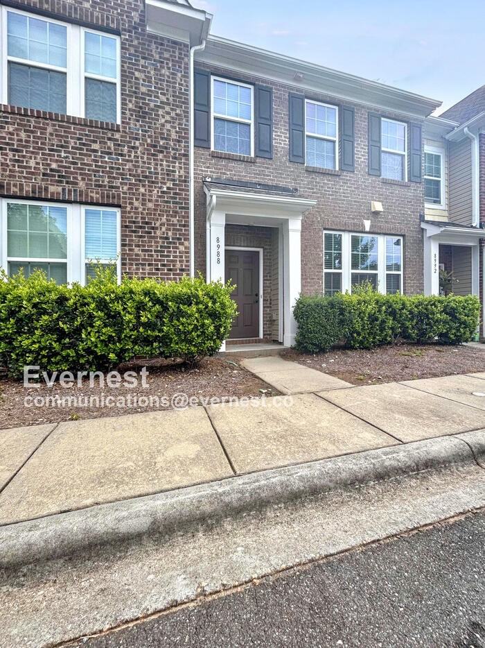 8988 Lanark Ln - Photo 2 of 25