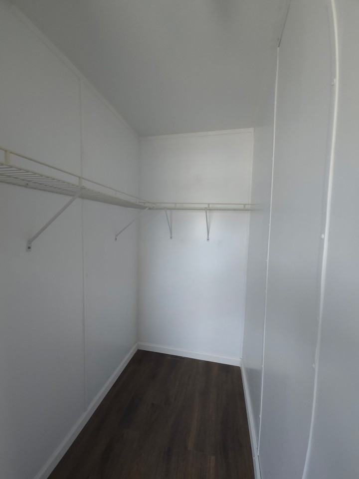 98 Beaver Creek Rd #98-1 - Photo 2 of 16