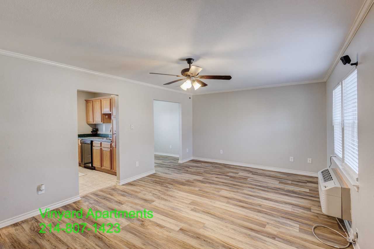 341 W Vinyard Rd #2 - Photo 2 of 15