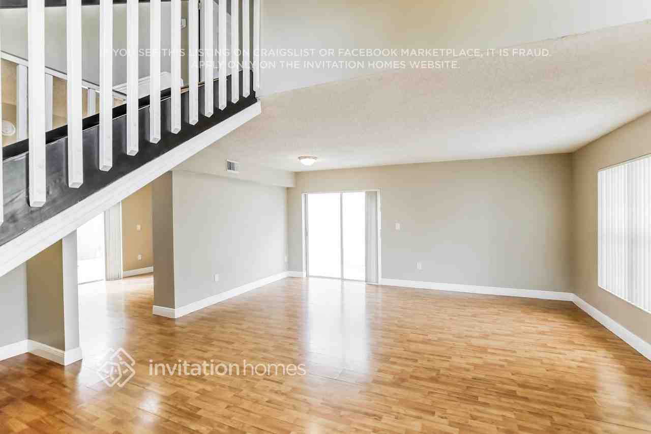 12680 Nw 9th Way - Photo 4 of 18