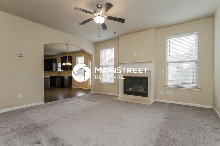 1209 Creek Crossing Dr - Photo 2 of 18