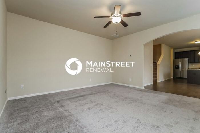 1209 Creek Crossing Dr - Photo 4 of 18