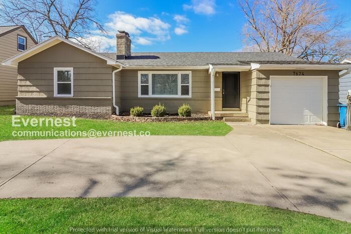 7624 Nall Ave - Photo 2 of 23