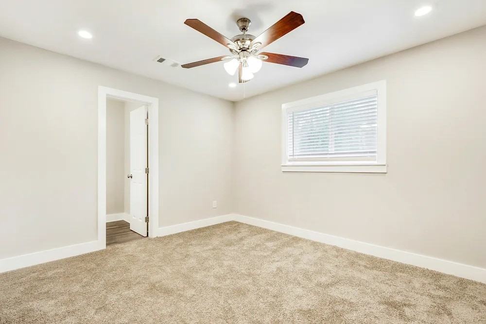 2122 Nichols Ln, Decatur, Ga, 30032 #NA - Photo 3 of 20