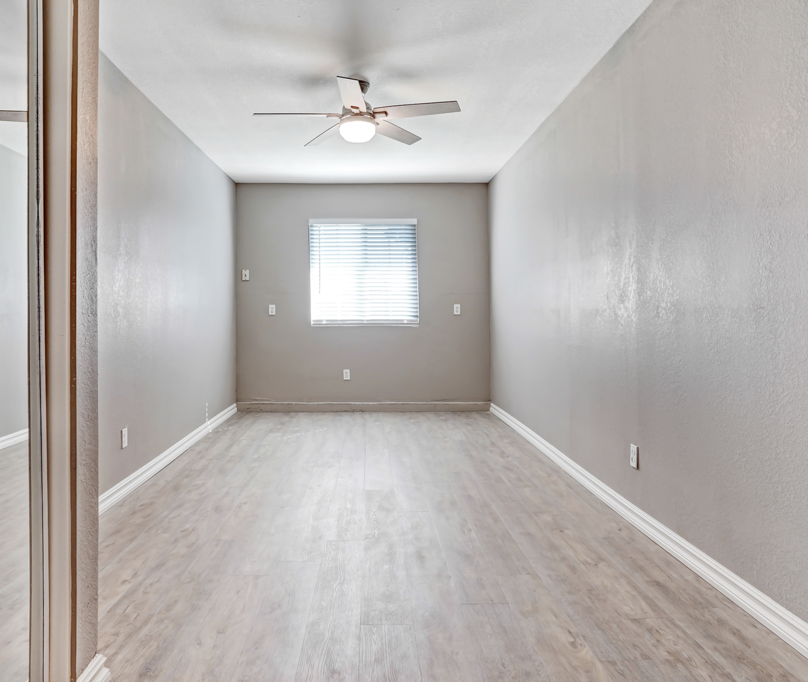 6682 Ventura Ct #1-2 - Photo 7 of 12