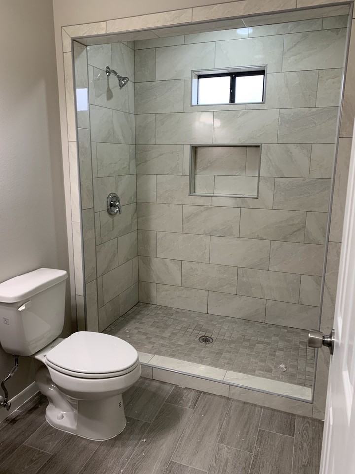 702 E Eller Ave #3 - Photo 4 of 4