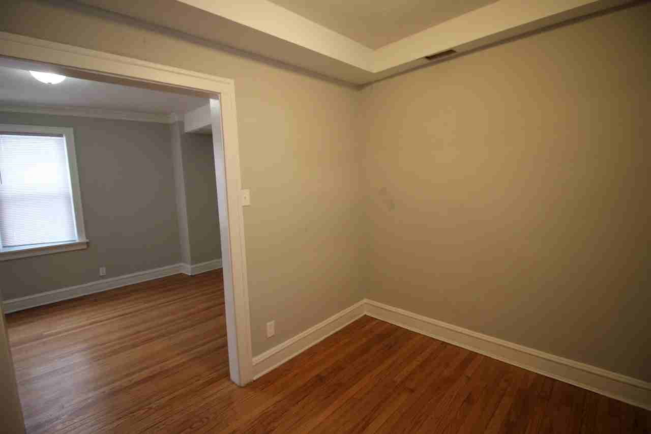 4950 W Berteau Ave #1 - Photo 6 of 9