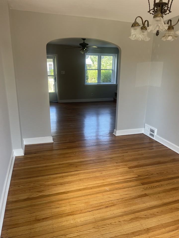 1121 Cobbs St #NA - Photo 3 of 25