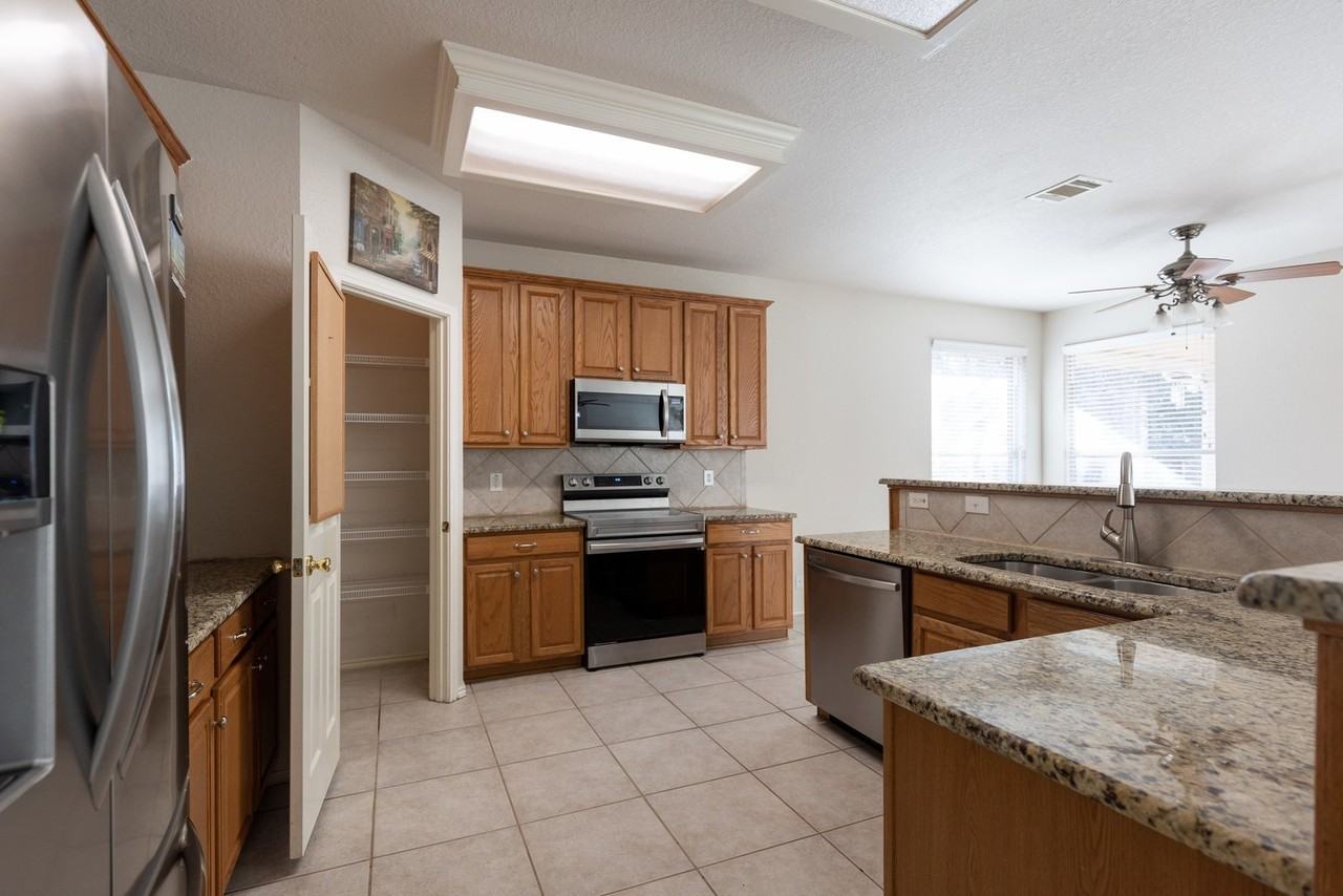 8818 Firebaugh Dr #NA - Photo 6 of 32