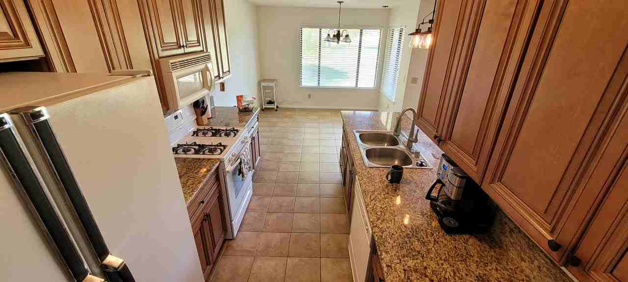 27535 Lakeview Dr #31 - Photo 3 of 8