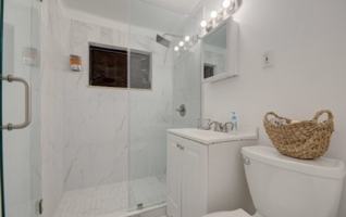 featured image of 826 Nw 9th St #1