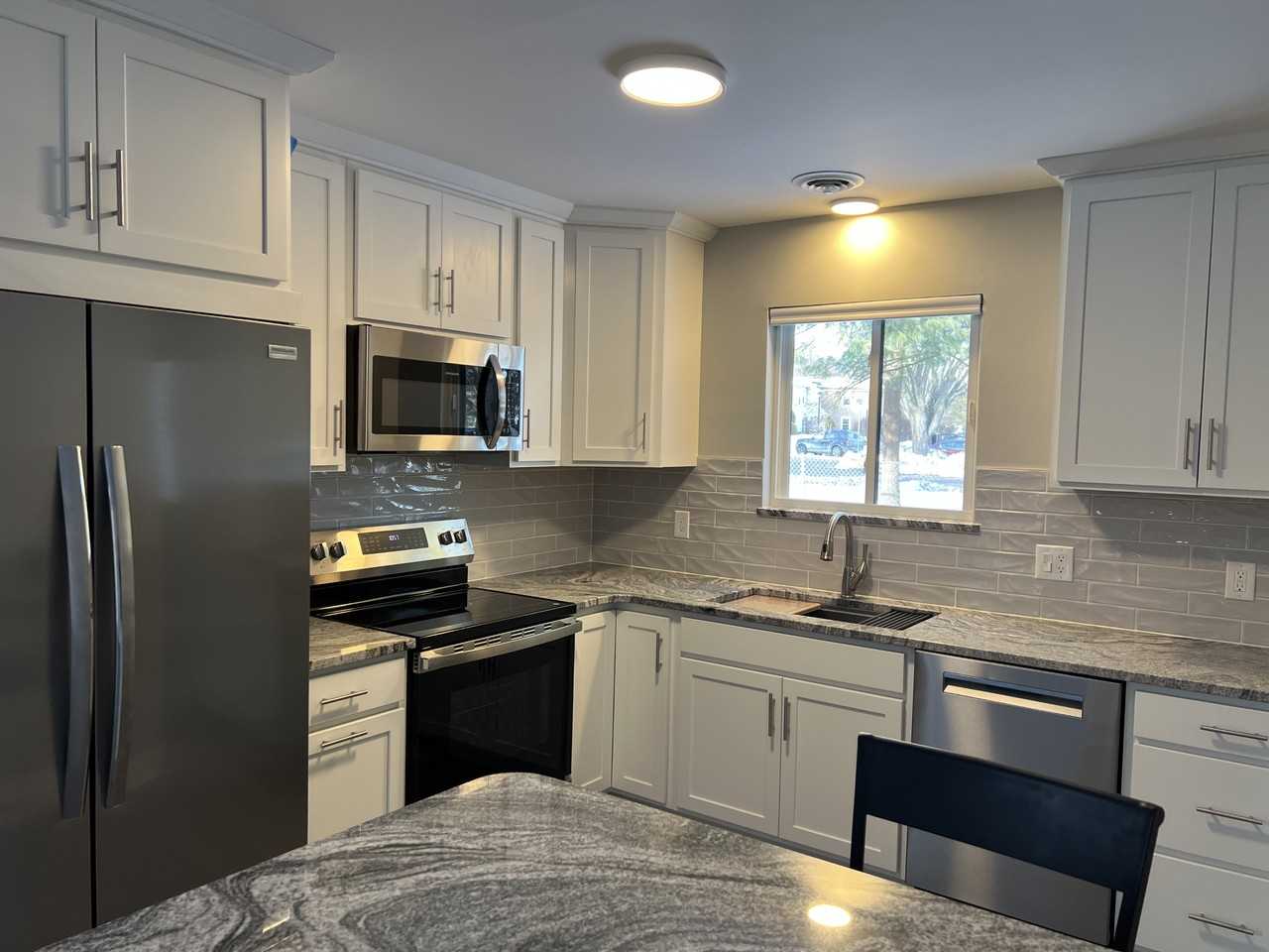 53 Ember Ln #53 - Photo 6 of 23