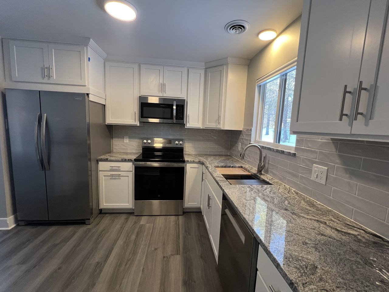 53 Ember Ln #53 - Photo 7 of 23