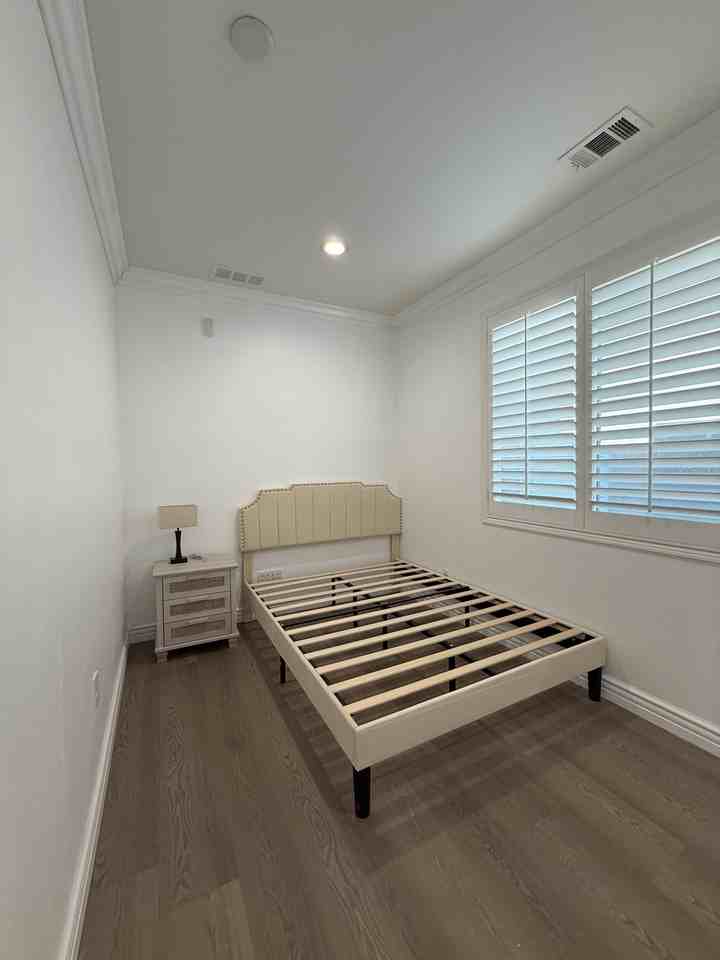 16004 Cascade Dr #NA - Photo 5 of 13