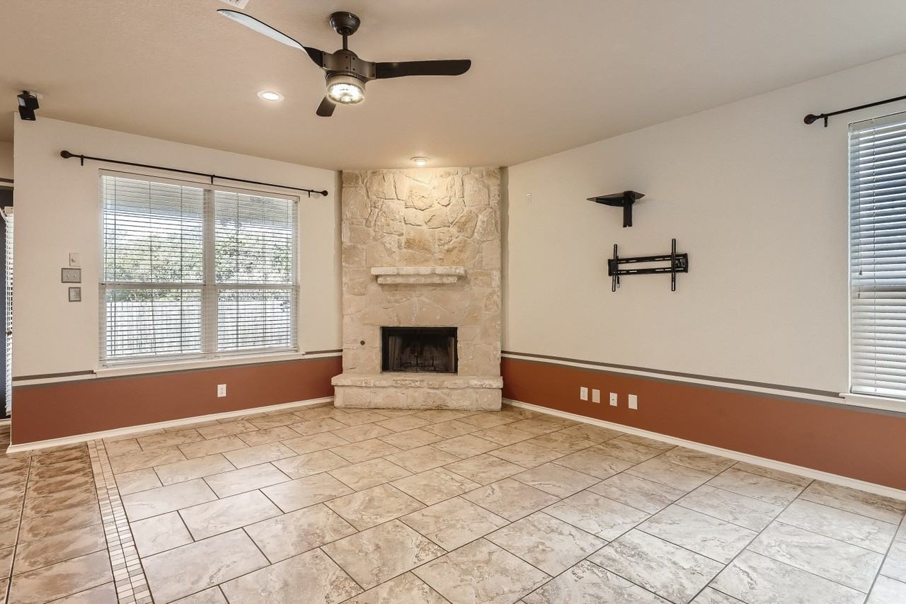 8803 Redwood Bnd #NA - Photo 6 of 28