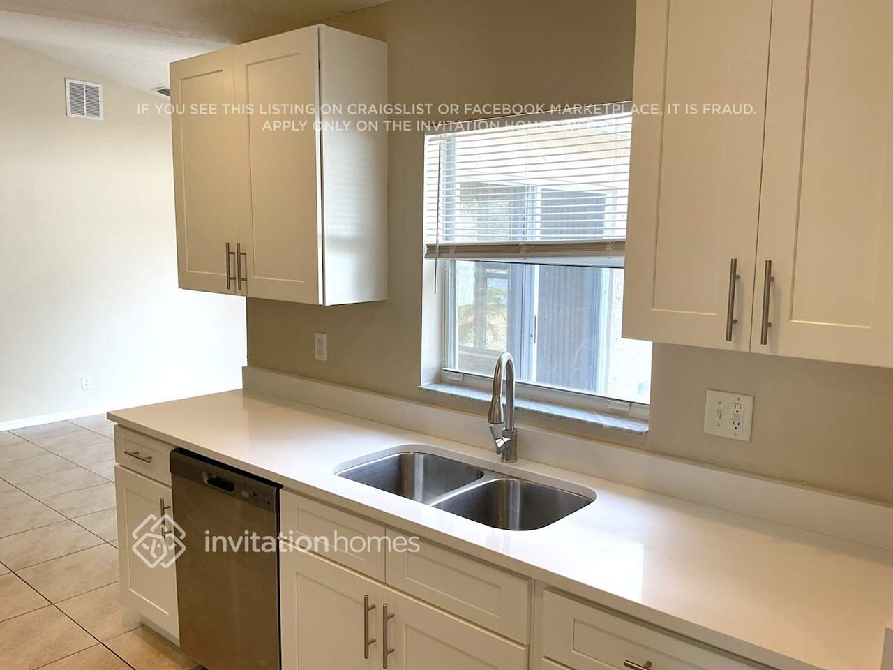 2009 Sw Fears Ave - Photo 7 of 18