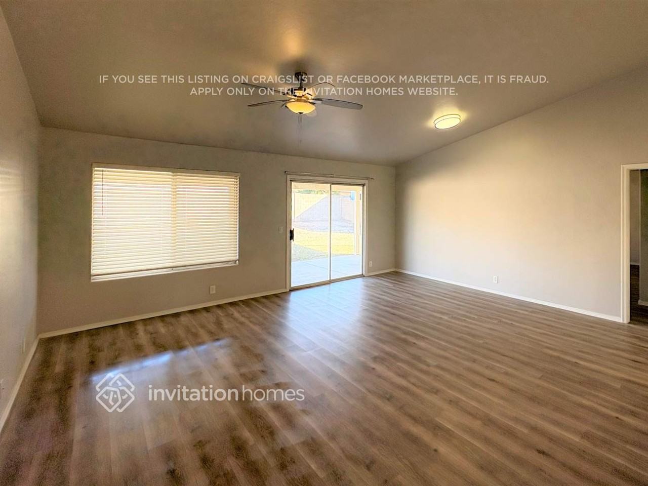 8816 W Las Palmaritas Dr - Photo 2 of 18