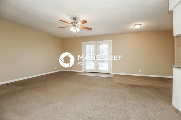 208 New Towne Ct - Photo 3 of 16