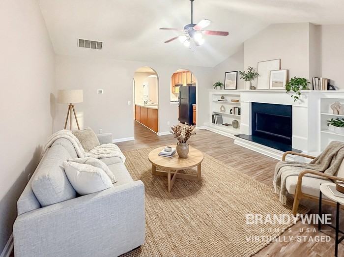 4830 Buckeye Pl - Photo 2 of 26