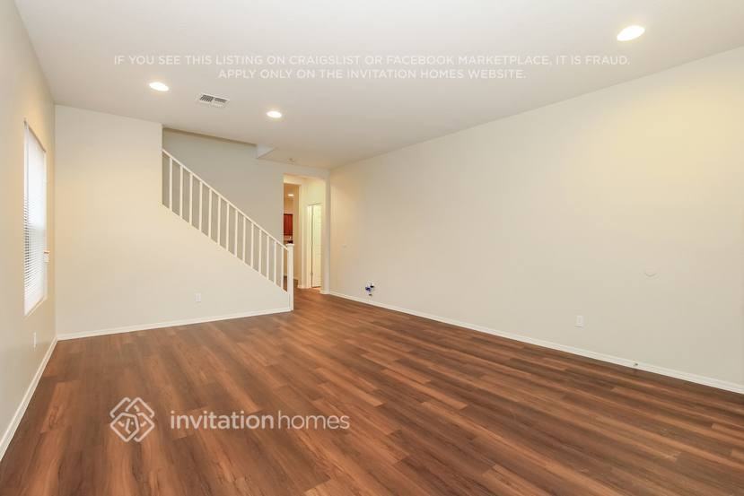 17661 W Lundberg St - Photo 5 of 22