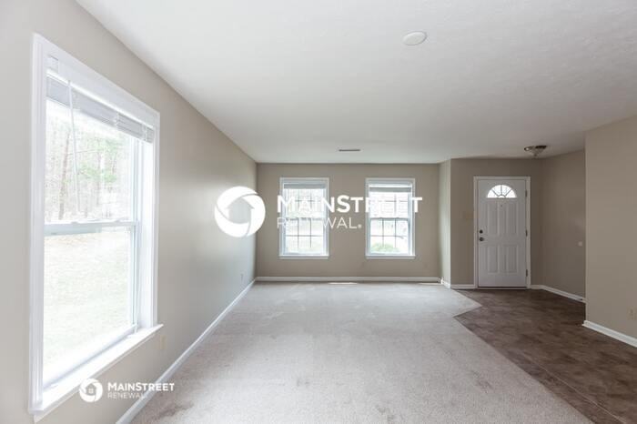 12316 Stowe Acres Dr - Photo 4 of 17