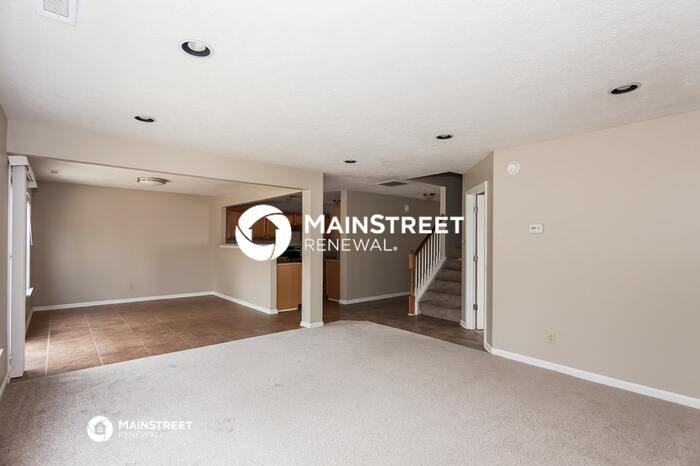 12316 Stowe Acres Dr - Photo 5 of 17