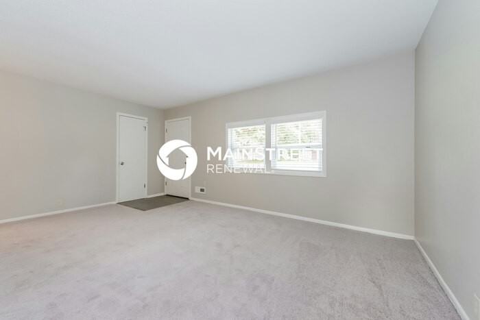 11113 Bristol Ter - Photo 3 of 16