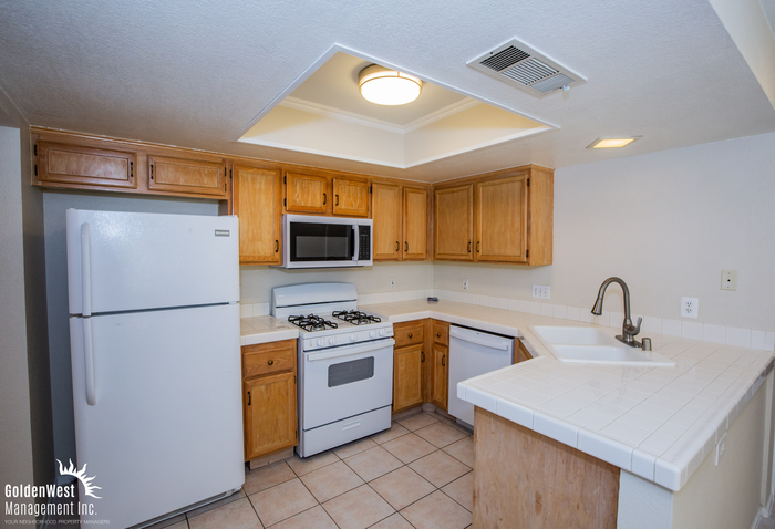 9348 Aston Martin Dr - Photo 5 of 14