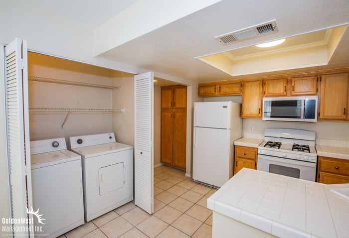 9348 Aston Martin Dr - Photo 6 of 14