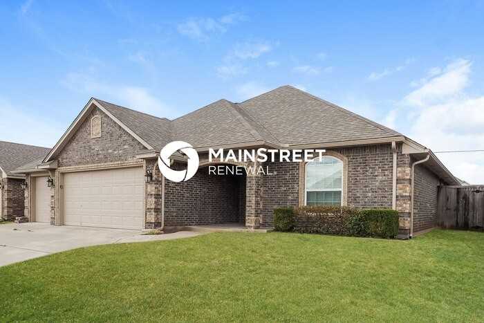 3109 Canton Trl - Photo 4 of 16