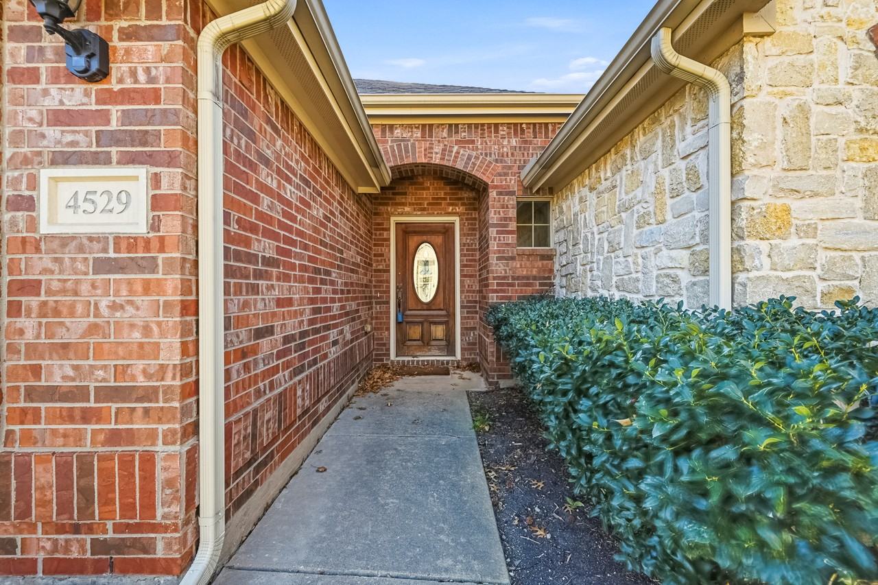 4529 Worchester Ln #NA - Photo 2 of 27
