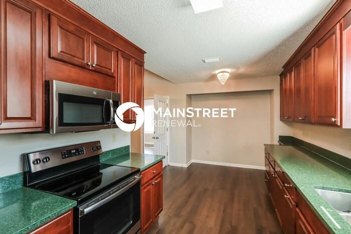 1788 Sheraton Lakes Cir - Photo 7 of 16