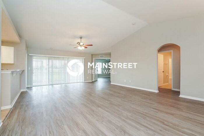 1622 Nw 19th St - Photo 3 of 16