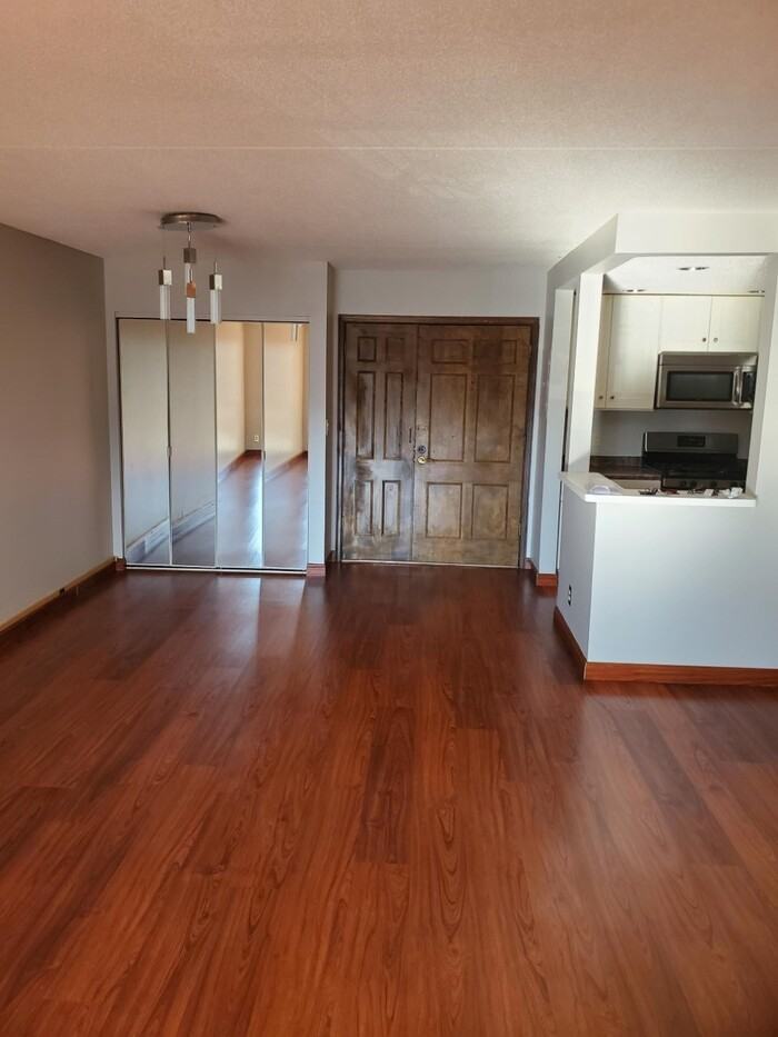 6670 Vernon Ave S #202 - Photo 4 of 15